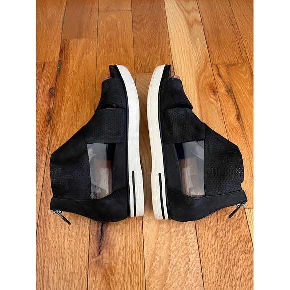 Eileen Fisher Kes 2 Perforated Leather Wedge Sandals Size 8.5 Black GUC - Picture 4 of 9